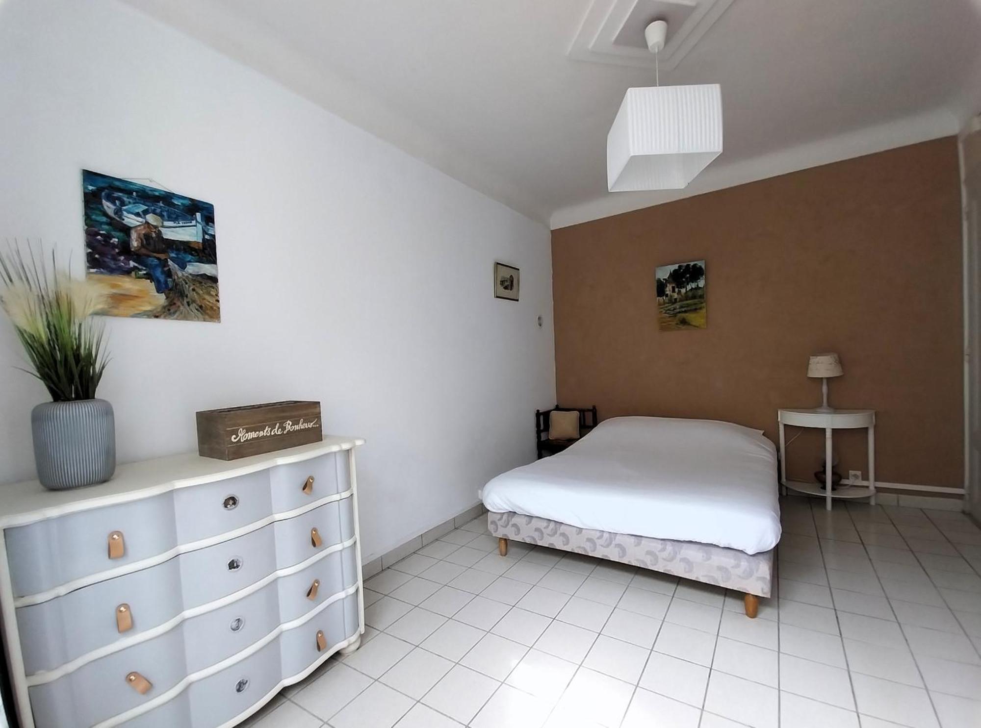 Maison Familiale Proche De La Mer Лансьё Экстерьер фото